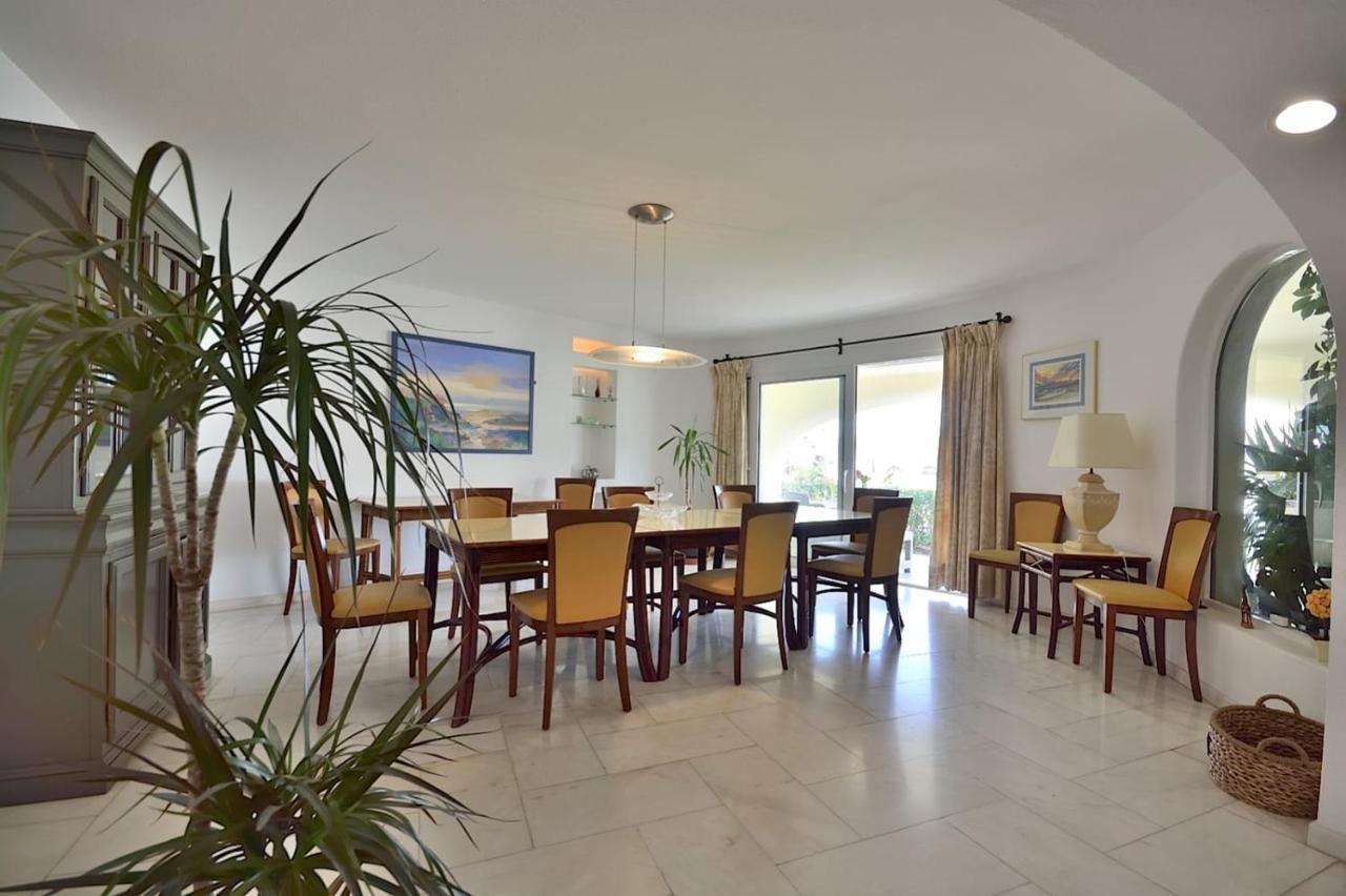 Enar - Private Pool - Beach - Free Wi-fi - Air Con