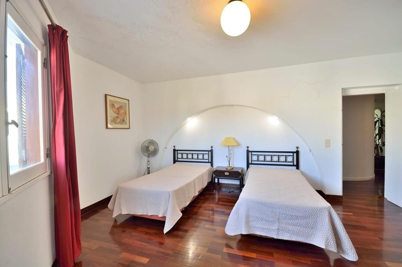 Enar - Private Pool - Beach - Free Wi-fi - Air Con * Albufeira